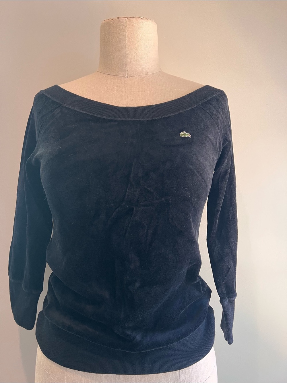 Vintage Lacoste black velour wide scoop neck pullover sweatshirt top sz 34 XS
